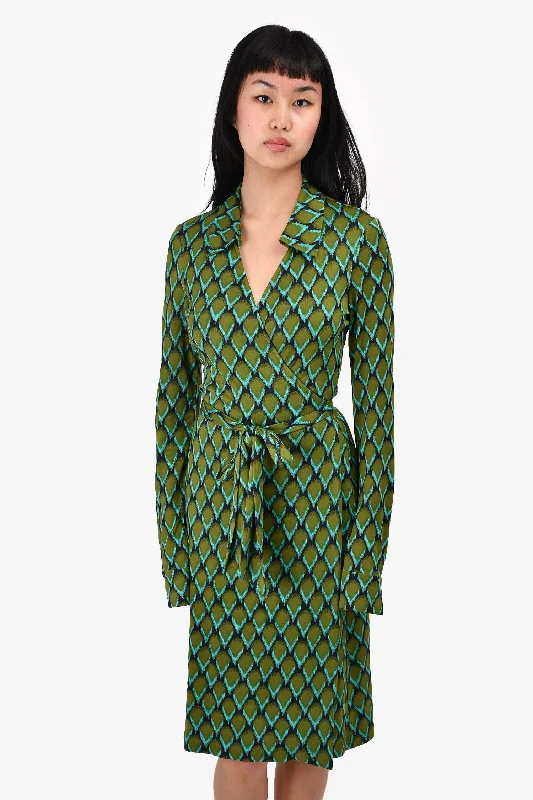 Stacked tiered dress-Diane Von Furstenberg Green/Blue Printed Wrap Dress Size 10