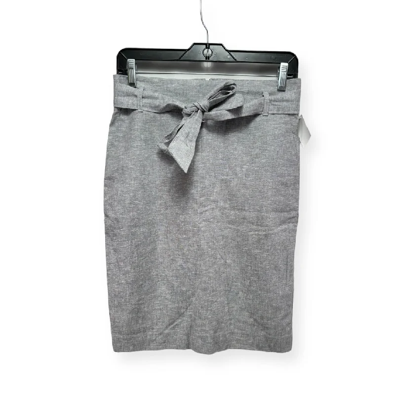 Flocked cozy skirt-Linen Grey Skirt Mini & Short Ann Taylor, Size 4petite