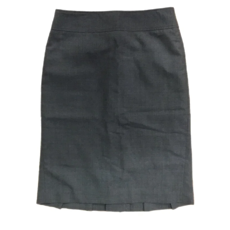 Stacked layered skirt-Skirt Mini & Short By Ann Taylor In Grey, Size: 0