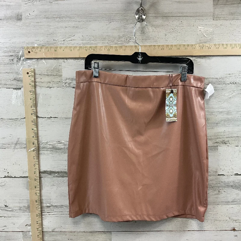 Honey glam skirt-Skirt Mini & Short By Boohoo Boutique  Size: 12