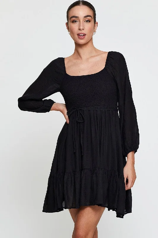 Fan-pleat evening dress-Black Mini Dress Long Sleeve Square Neck