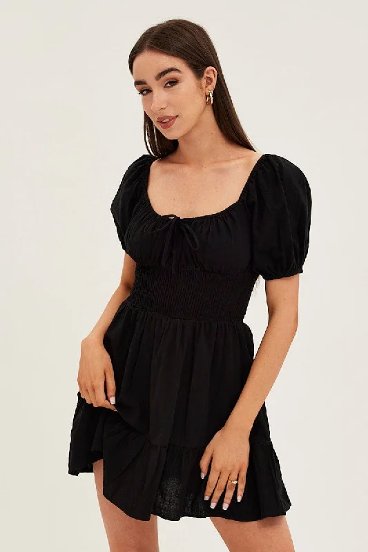 Ruching summer dress-Black Skater Dress Short Sleeve Mini