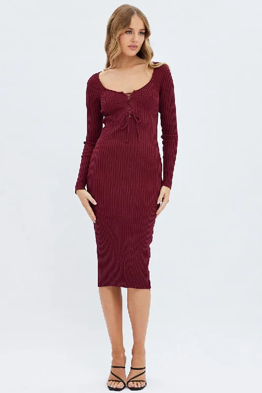 Emblem-collared preppy dress-Red Knit Dress Long Sleeve Midi